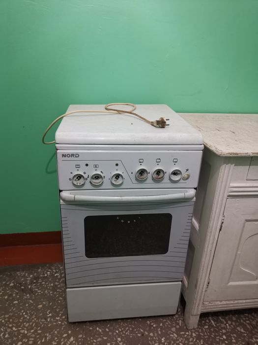 Отдам на плиту даром