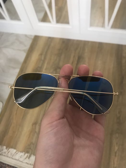 Солнцезащитные очки Ray-Ban