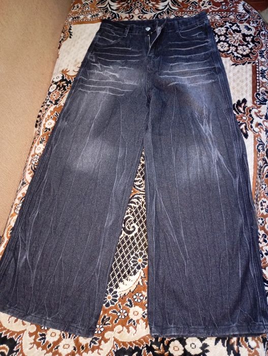 Продам джинсы мужские