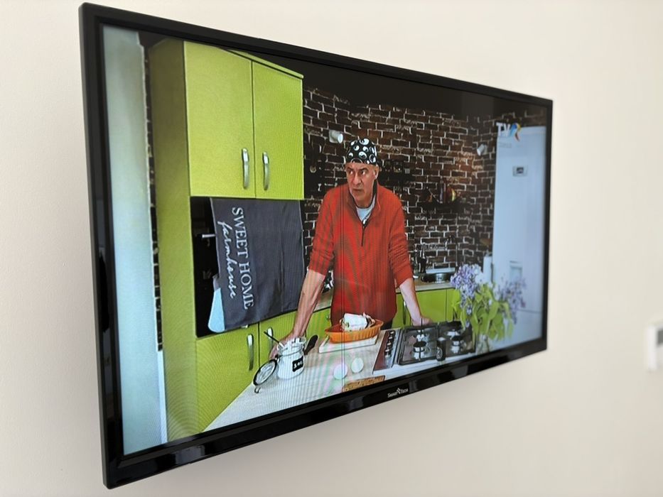 Лед телевизори 32 инча от хотелска разпродажба  на един сезон