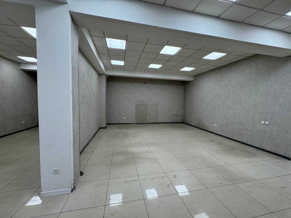 Аренда 300 м²: Офис с панорамными окнами + Кухня. БЦ Semurg