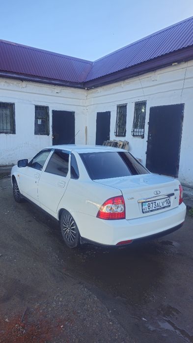 Продам 2ую приору 2014,1 хоз