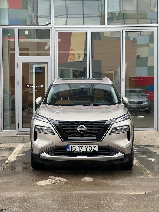 Nissan X-Trail Nissan X-Trail Tekna e4ORCE // 45.000€ // doar 968km