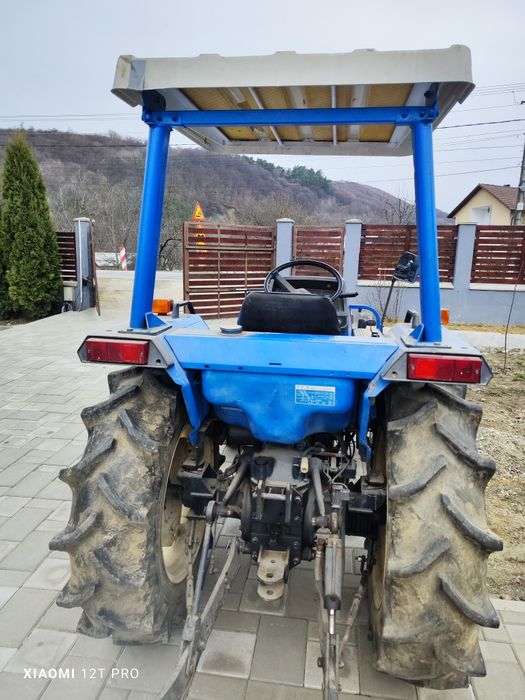 Tractor Iseki 27 cp 4x4