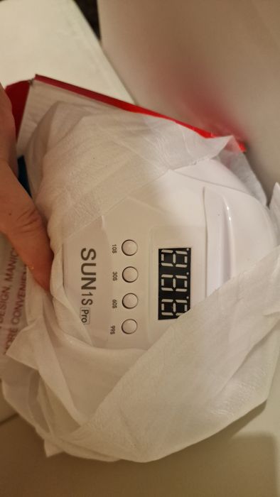 UV/LED лампа за гел лак със стойка за телефон и таймер