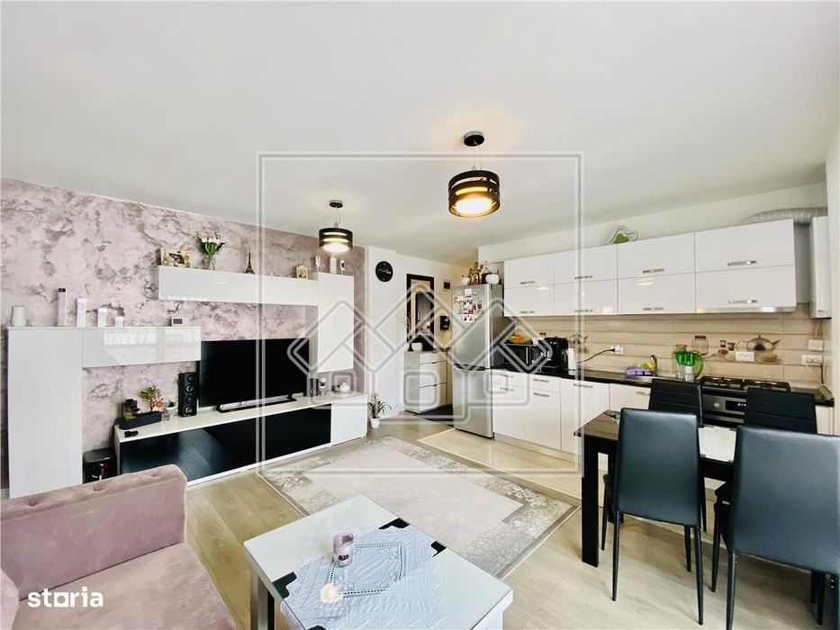 Ap mobilat si utilat, cu 3 camere si balcon - zona D. Stanca