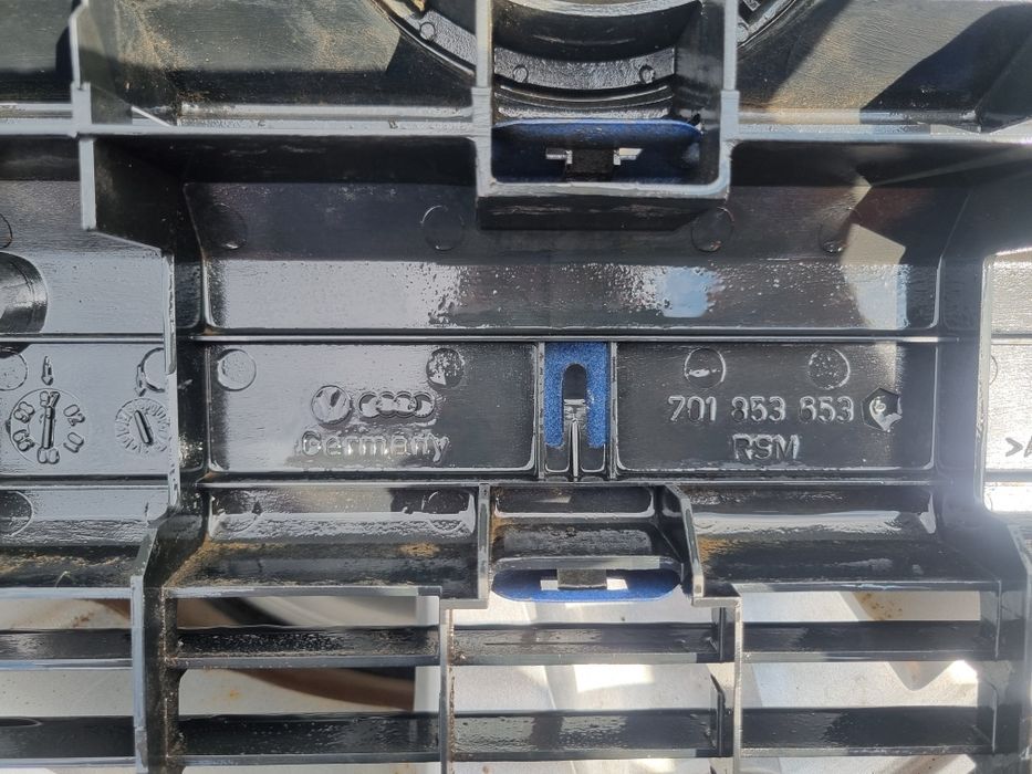 Решётка радиатора на vw t4.