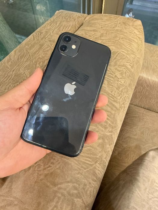 В продаже Айфон 11. 128Gb