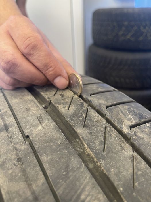 Гуми Continental R19