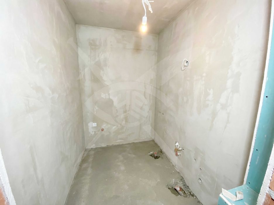 Тристаен апартамент Остромила 95846