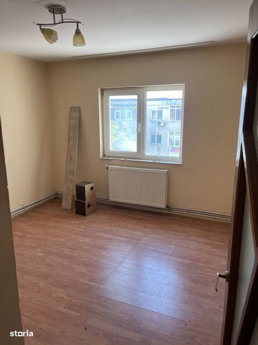 PROPRIETAR-Vand apartament 2 camere, Calarasi
