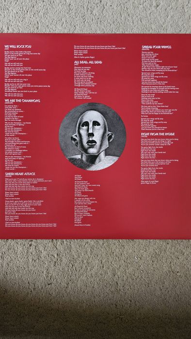 Продается виниловая пластинка QUEEN-NEWS OF THE WORLD, 1977 г.