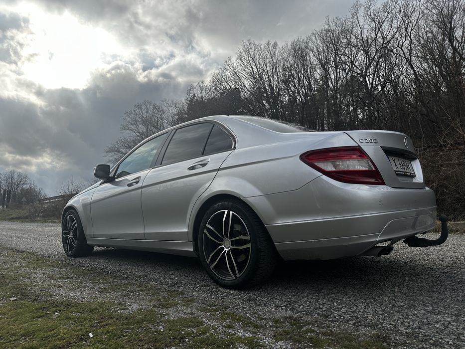Мерцедес C200 CDI