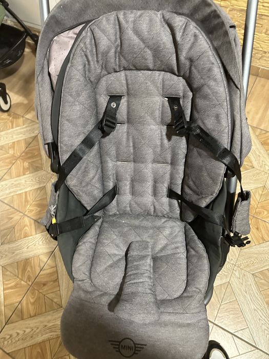 Продам коляску easywalker charley