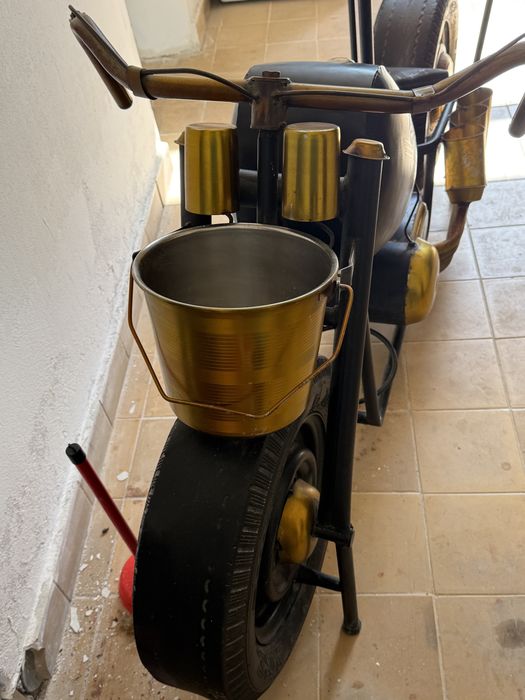 Motocicleta stil Bar