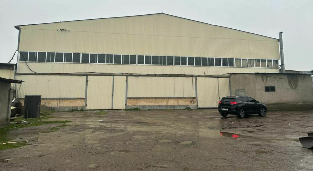 Продаётся 1,13 га производственная база.