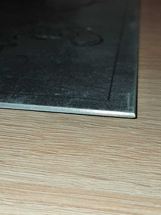 Tablou Gravat in placa metalica