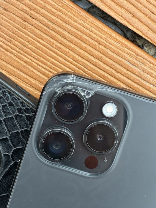 iphone 15 pro обмен есть с вашой даплатой