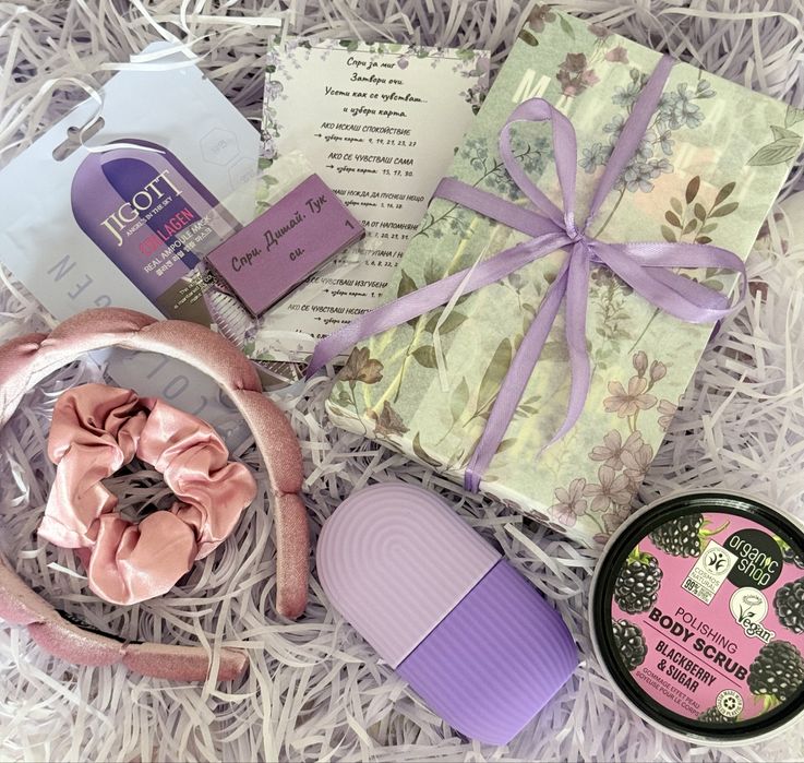 Книжни кутии за месец Май + Blin book