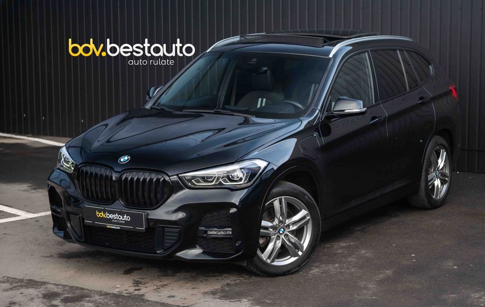 BMW X1 X1 xDrive25e M Sport / Panoramic / Inc. Volan / LED / Camera