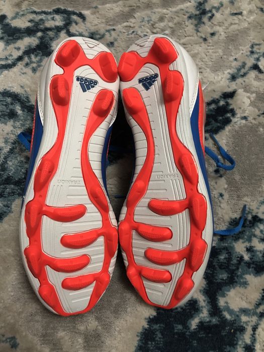 Ghete fotbal cu crampoane adidas traction FISO MALE 38 2/3