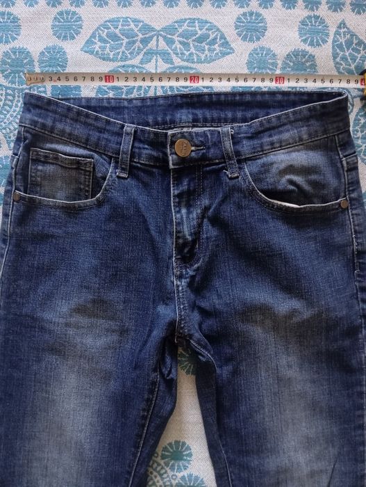 Продам хорошие джинсы