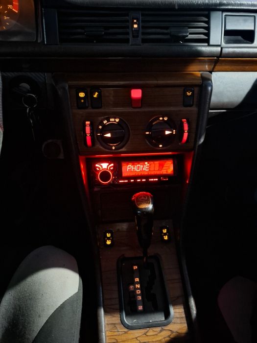 Мерседес 124 260е