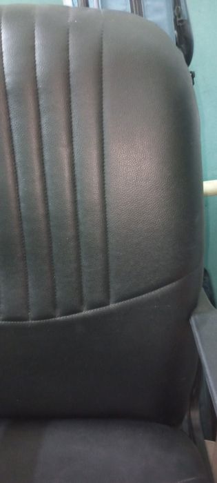 Продается кресло офисное рабочее