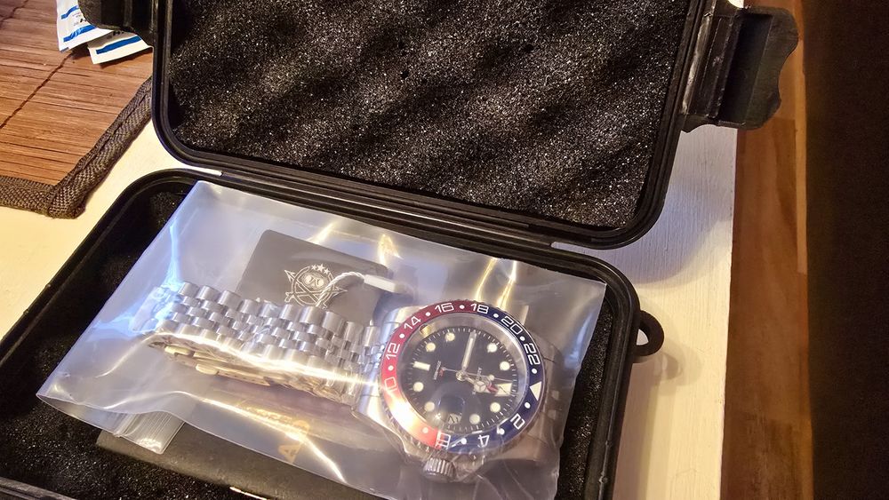 Addiesdive A2050,Rolex GMT Master II Pepsi хомаж, швейцарски кварц
