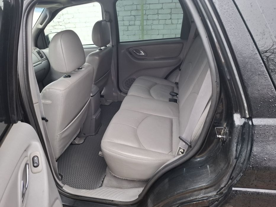 Mazda tribute 3.0