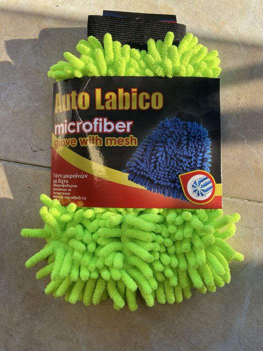 Микрофибърна гъба тип ръкавица за автомобил
