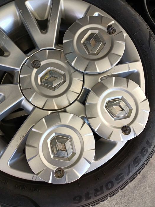 3 buc. jante renault 16" cu cauciucuri  M+S 195 50 16