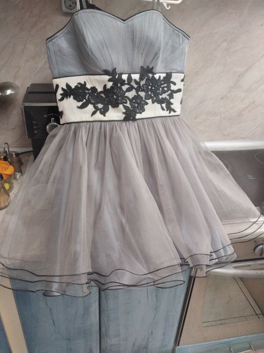 Официална рокля с комплект обувки и чантичка