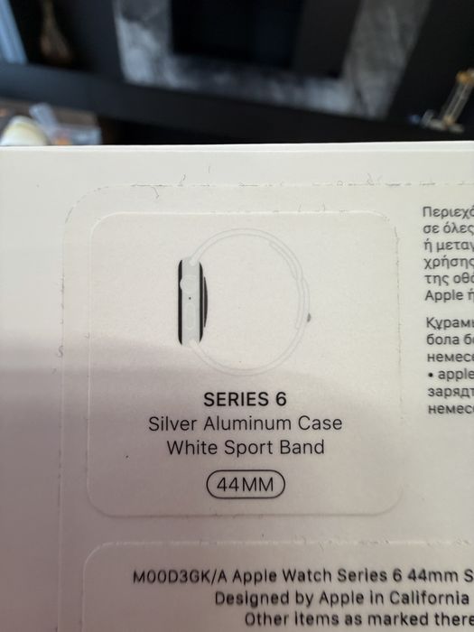 Продам Apple watch 6