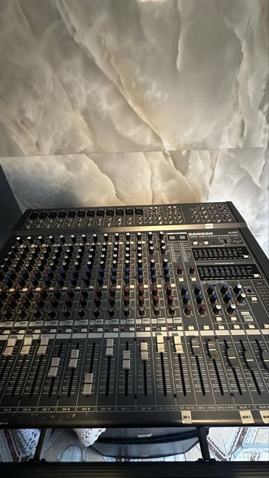 Mixer activ samson