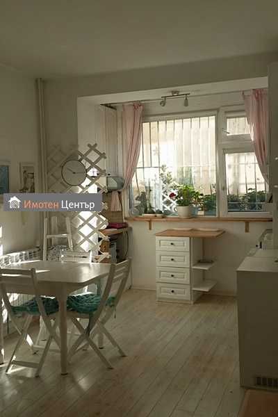 Продава се Тристаен апартамент в София, Света Троица - 57 кв.м за 2667 €/кв.м - Снимка #1