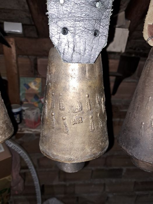 Чанове комплект . Хлопки.