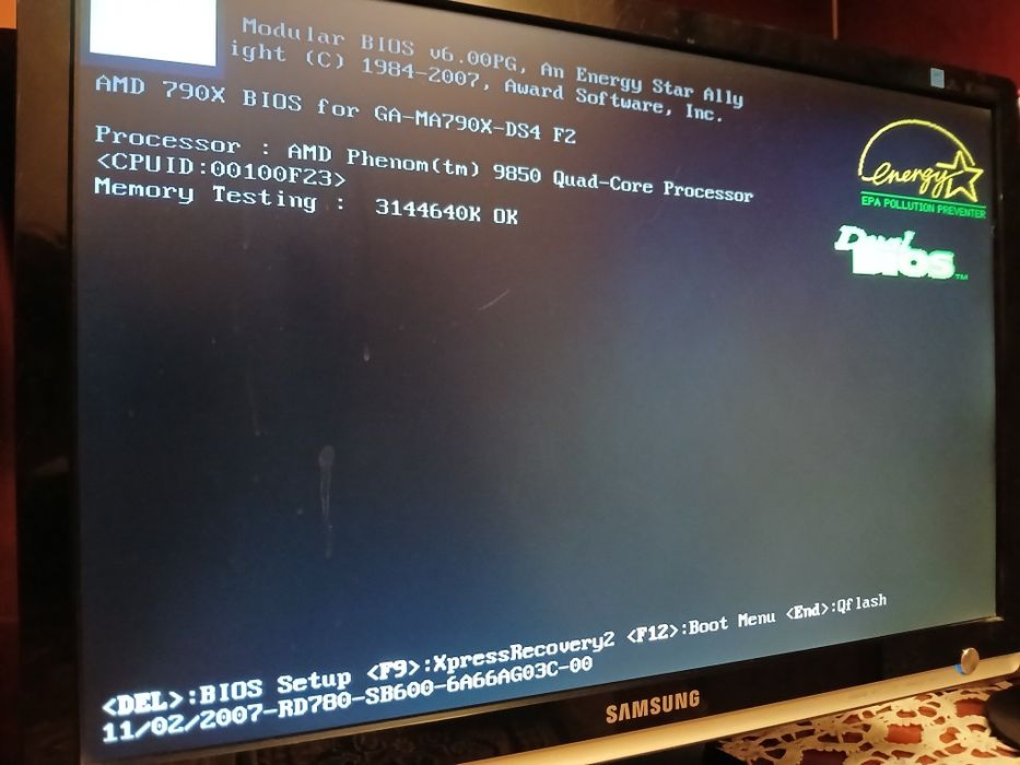 Placa de baza  gigabyte ga ma790x-ds4