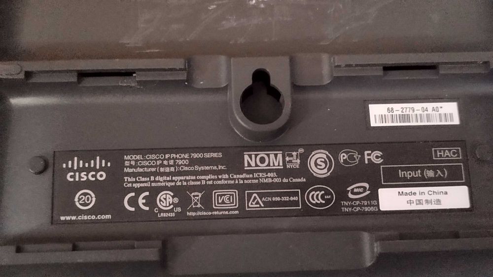 Cisco 7906 / 7911, VoIP телефон 192х64-pixel графичен LCD дисплей