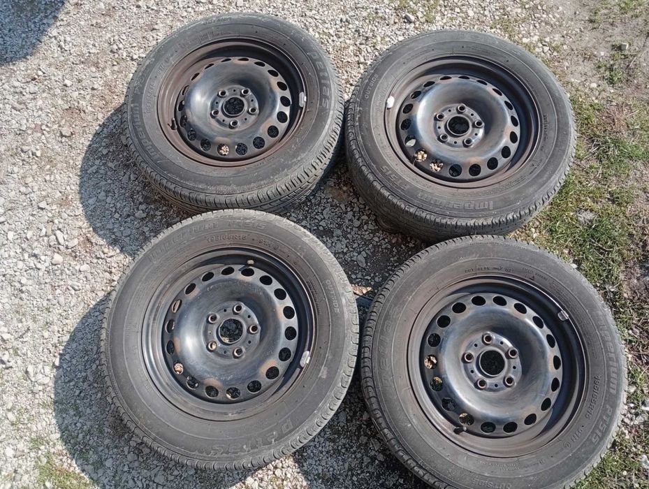 Продавам железни джанти 15" 5х112 с летни гуми 195/65/15