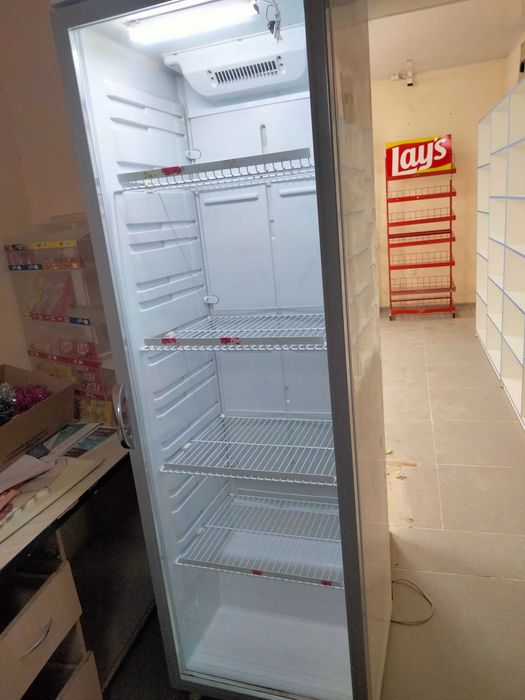 Продам Pozis  белоснежный чистый работает отлично