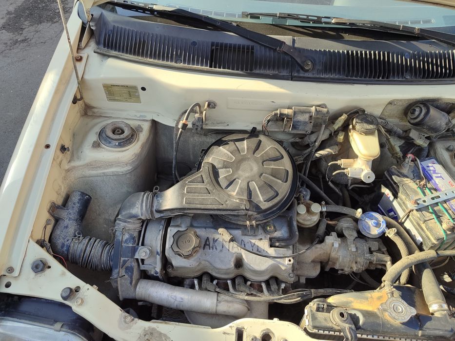 Tico sotiladi 2003 yil rangi malochni yurgani 300ming