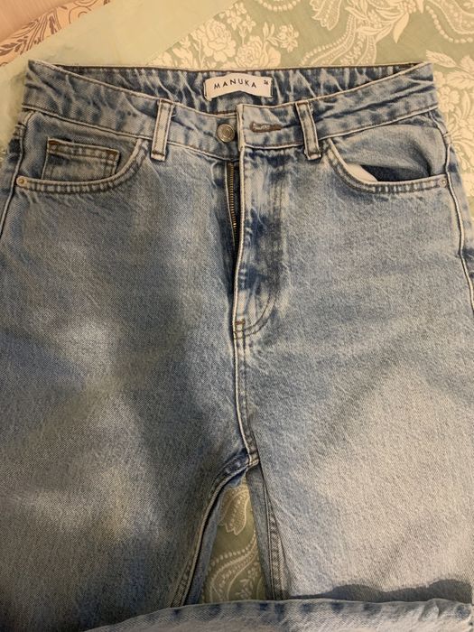 Женские джинсы