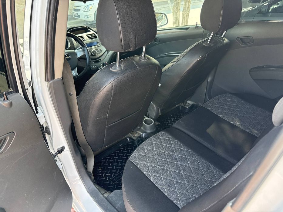 Chevrolet Spark sotiladi