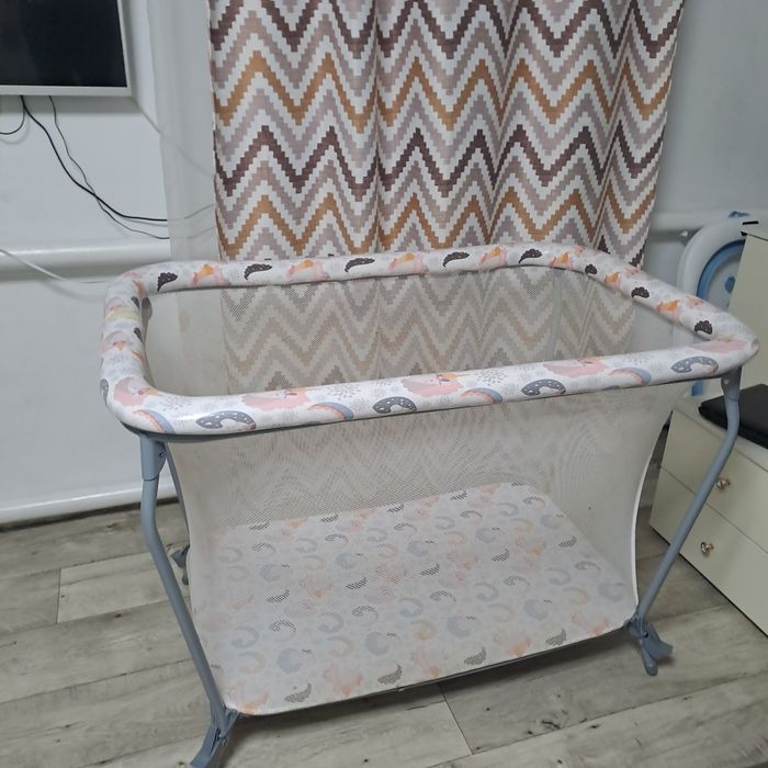 Продам манеж детский