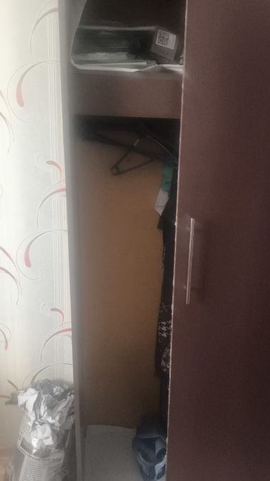 Продам плательный шкаф