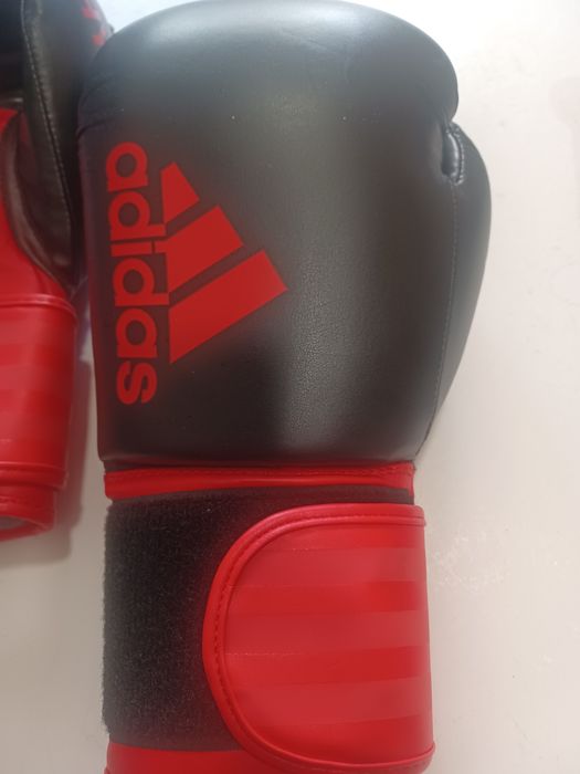 Боксови ръкавици adidas hybrid 100  10oz