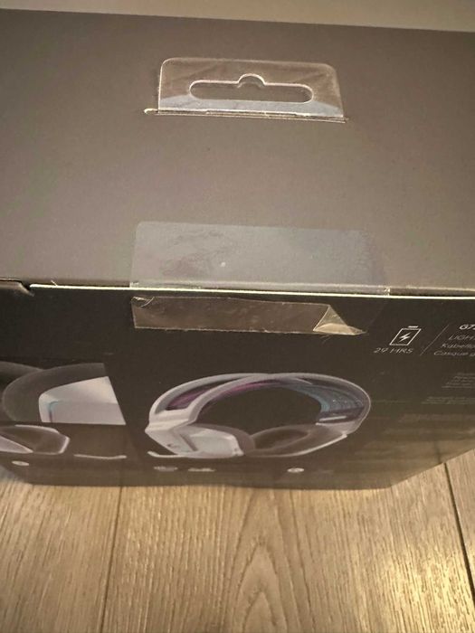 НОВИ НАМАЛЕНИ Безжични слушалки Logitech G733 Wireless  цвят Бял