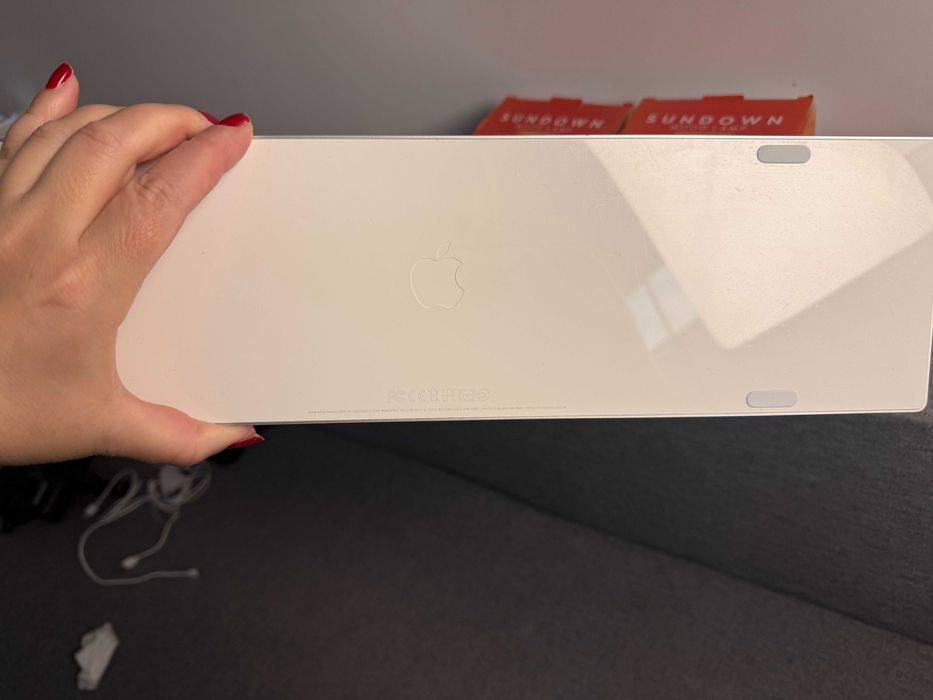 Apple Magic Keyboard с цифров блок – оригинална