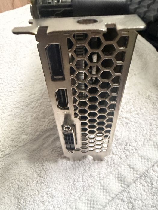 Видеокарта NVIDIA GeForce GTX 1050 Ti 4GB
